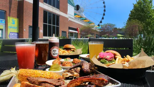 Harry Caray's Tavern — restaurant near the Chicago water taxi dock
