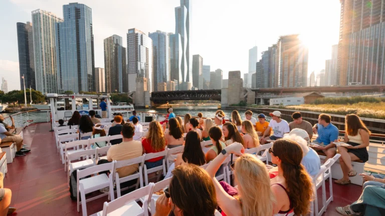 Sunset Skyline Boat Cruises & More Date Night Ideas in Chicago
